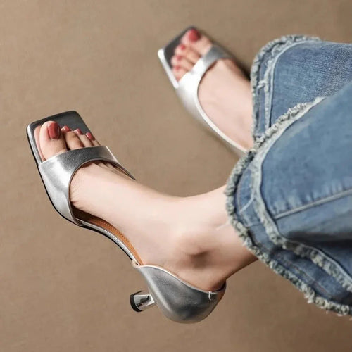 CILLIAN LEATHER HEELS
